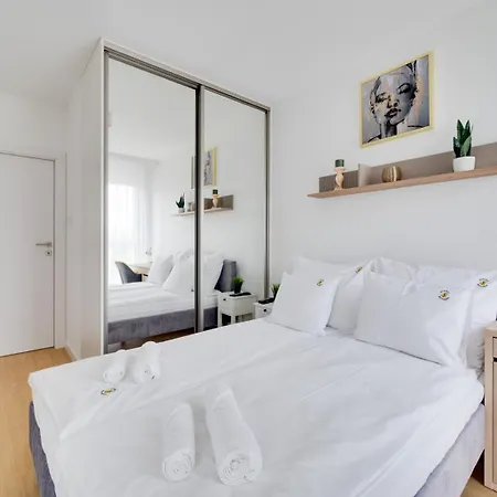 Silverwave Prostywynajem Apartment